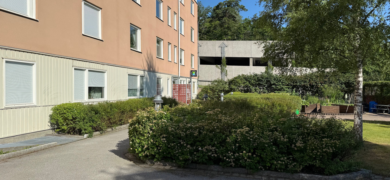 Isacsons Begravningsbyrå Rönninge Kontakt – Isacsons Begravningsbyrå i Rönninge